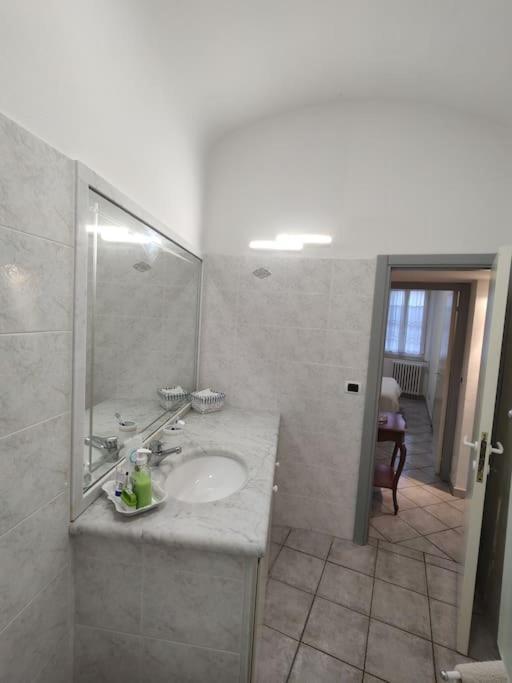 -La Terrazza Nel Vigneto- Golfo Dei Poeti Apartamento Tellaro Exterior foto